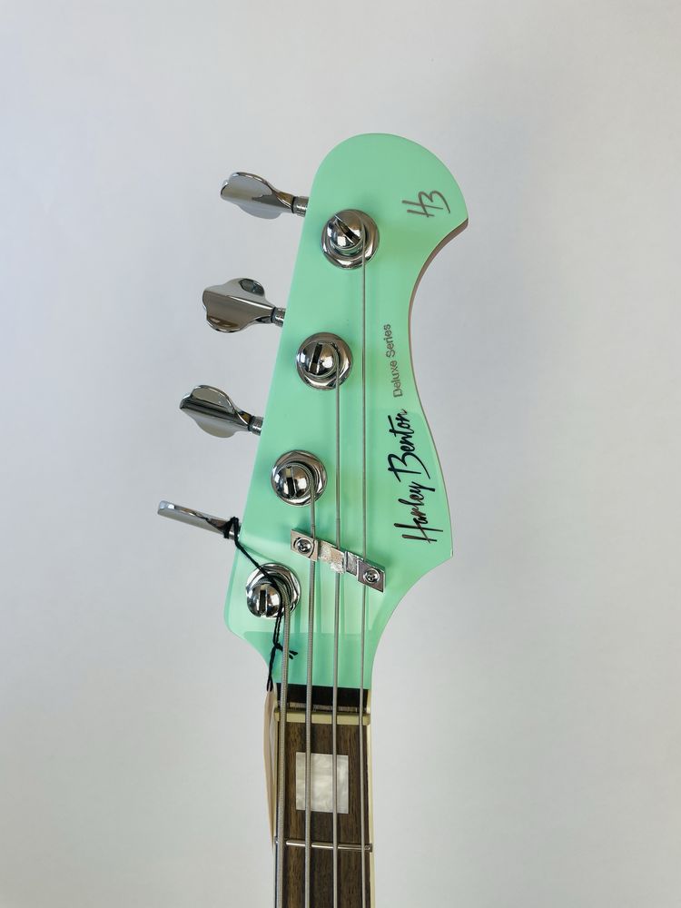Harley Benton MV-4P gitara basowa typu Precision Bass (nie squier