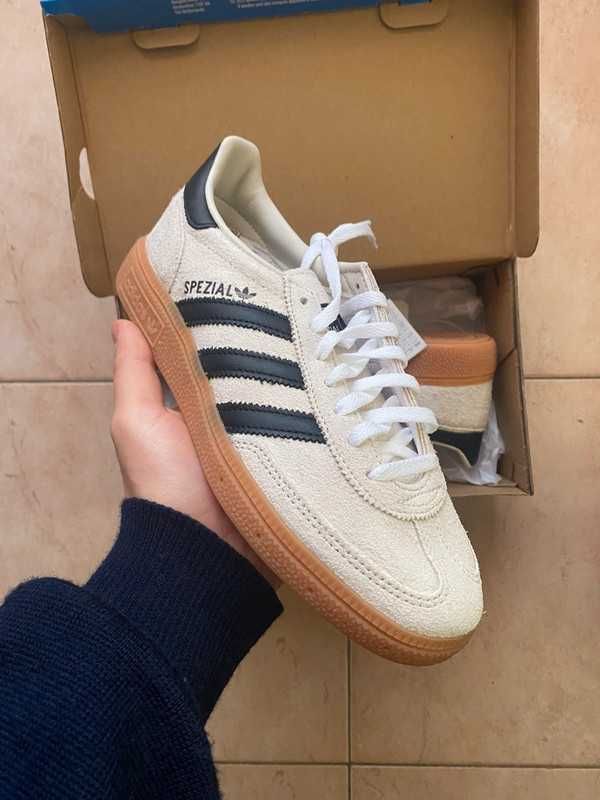 adidasHandballSpezial r.42