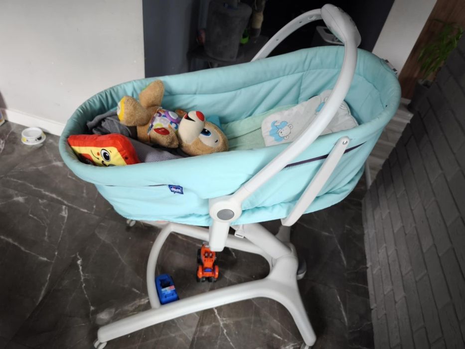 Chicco Baby Hug 4w1 + materac
