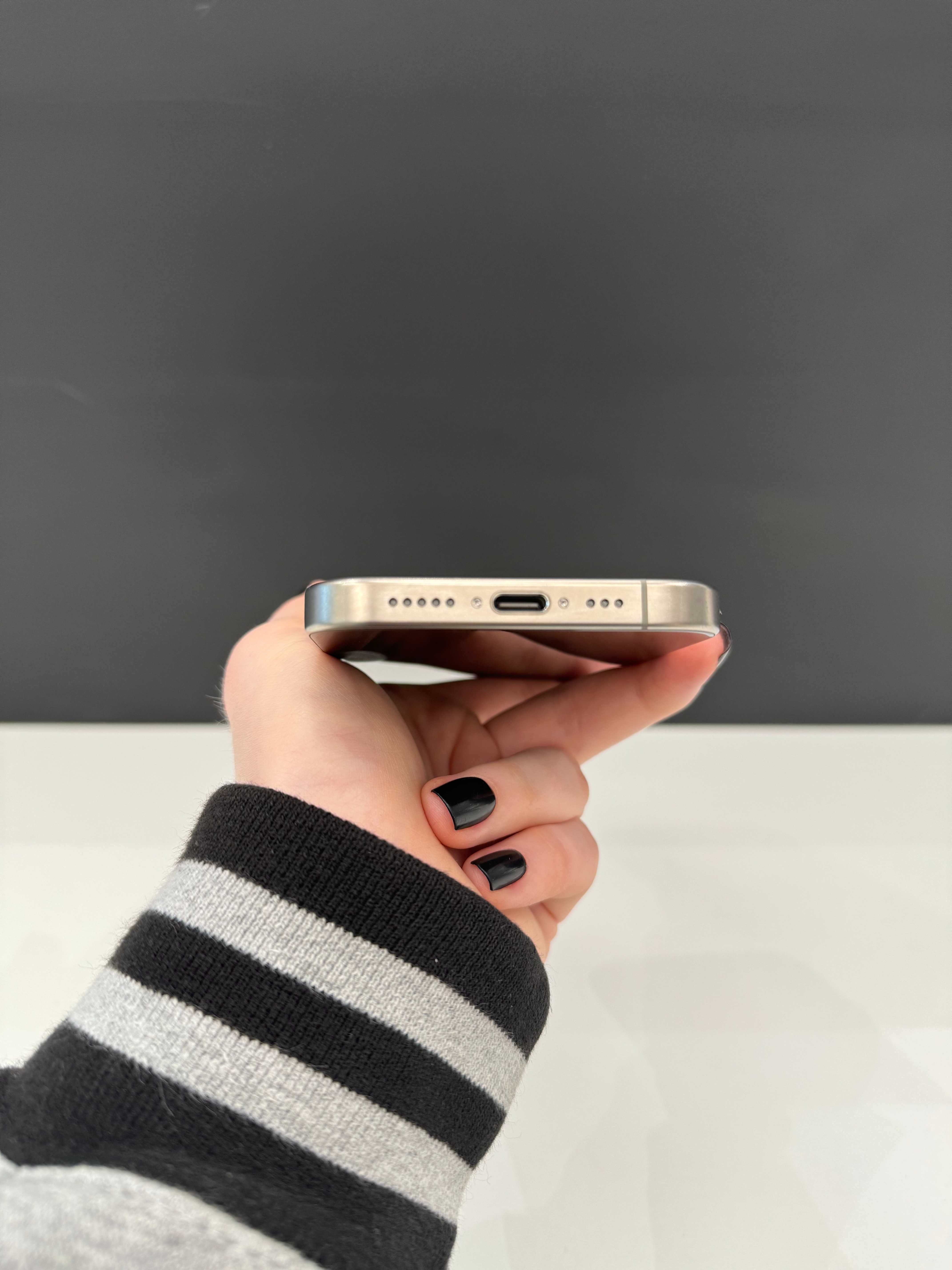 OSTATNIA SZTUKA! iPhone 15 Pro 128GB Natural / Gwarancja 2 lata!