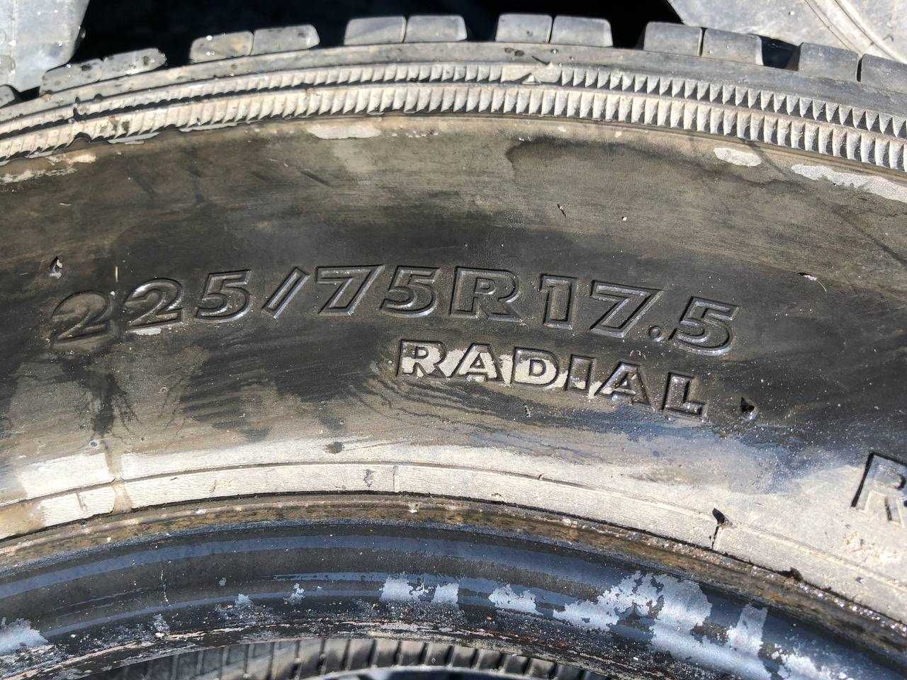 Шини комплект TOYO 225/75R17.5 4шт. задні ведучі