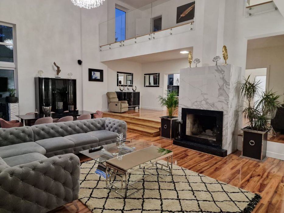 Оренда сучасного будинку