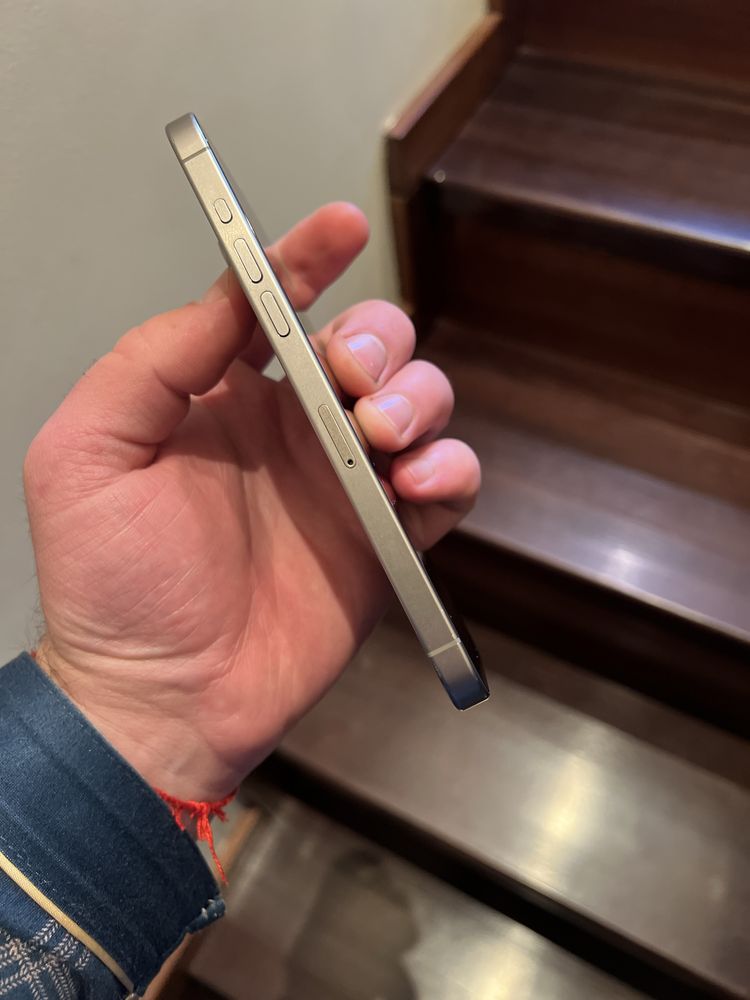 Iphone 15 pro max 256 neverlock