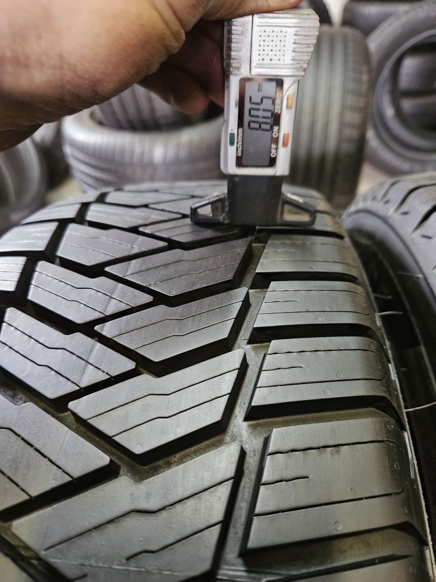 opony używane 235/65R16 C Bridgestone DURAVIS allseason