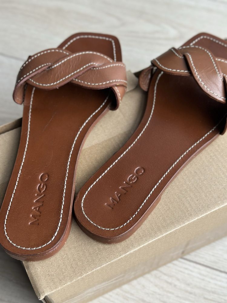 Шльопанці стиль mango dutti oysho