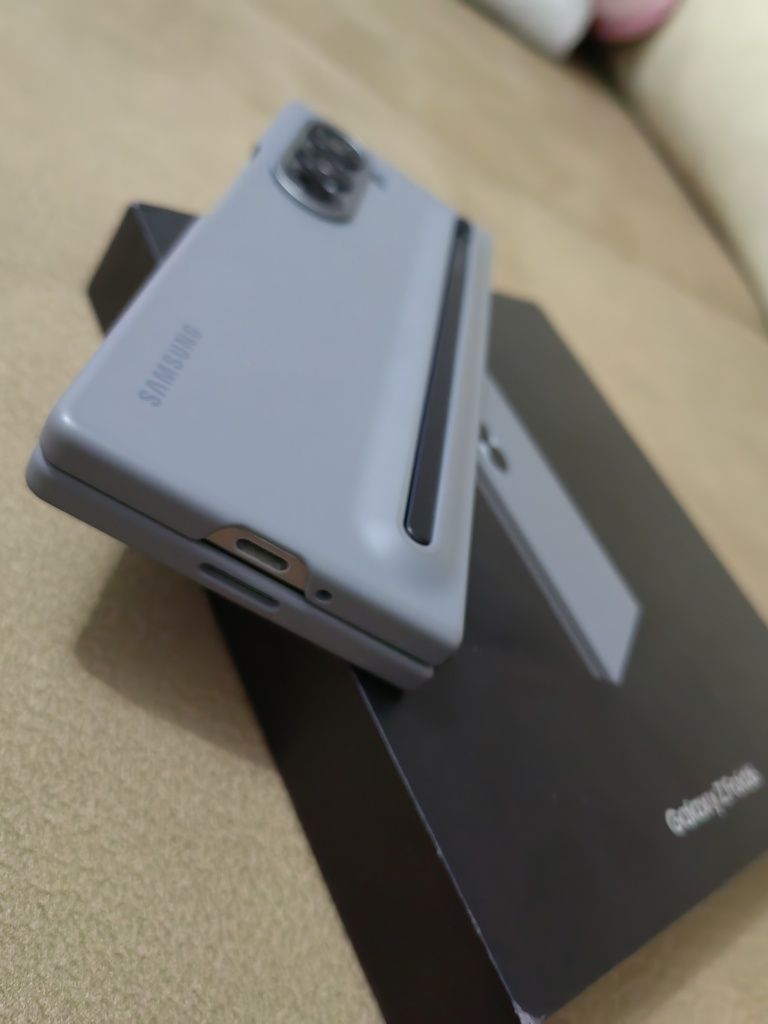Samsung z fold 6