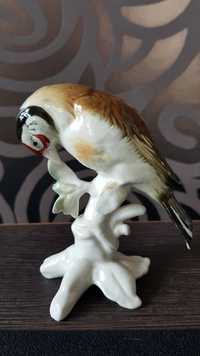 Figurka z porcelany Karl ENS ptaszek uszkodzony