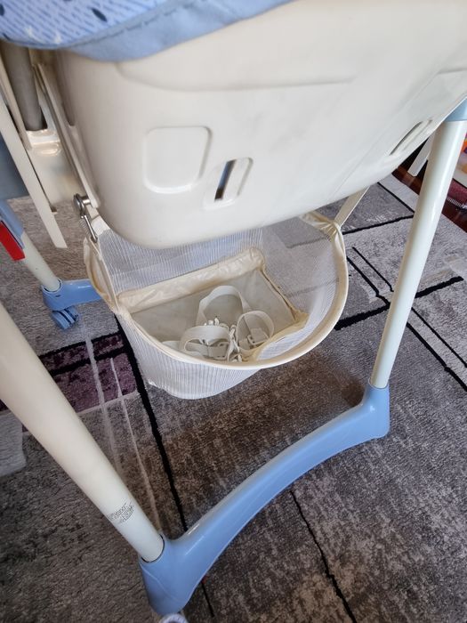 Cadeira da refeição criança