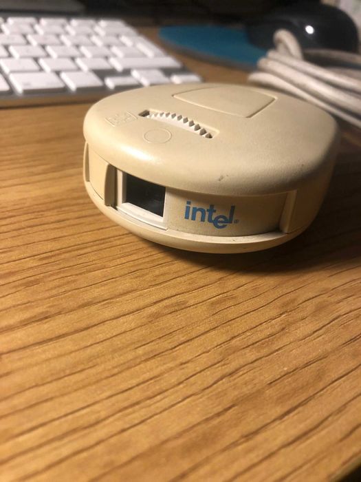 Webcam GENIUS antiga vintage