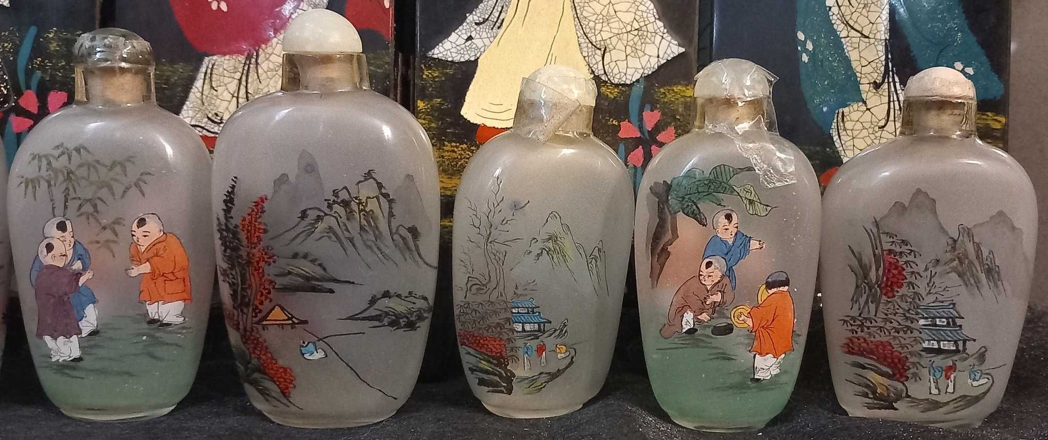 Bonito Lote de Frascos de Rape ou snuff bottle Chines, 1950,