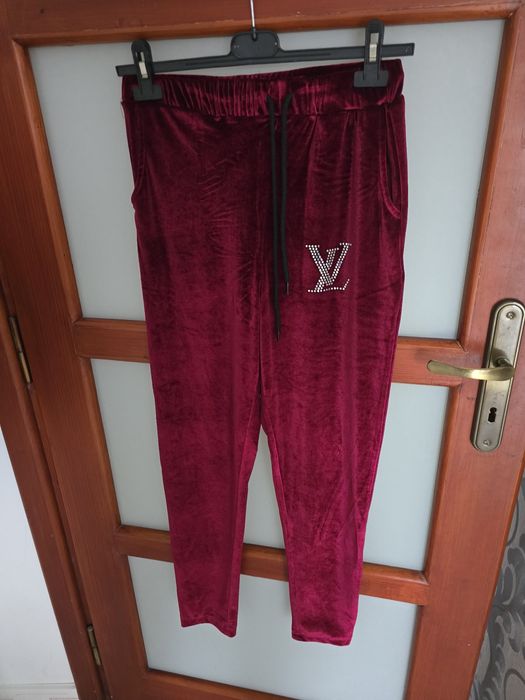 Nowe spodnie LV dresowe damskie welurowe rozmiar S