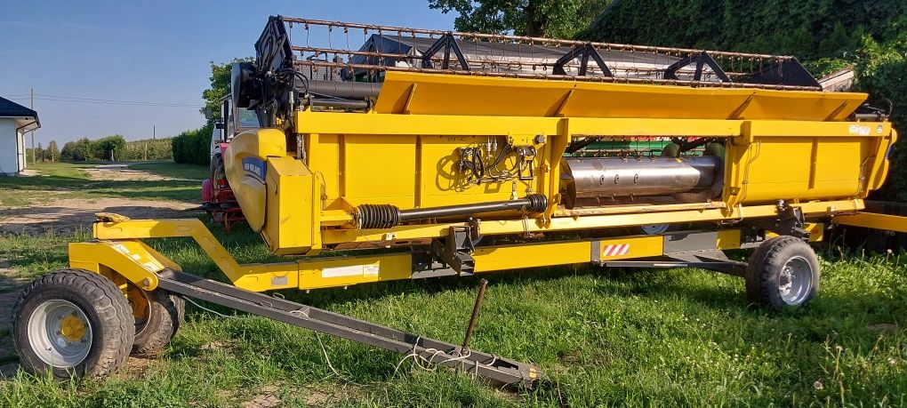 Kombajn New Holland cx6080