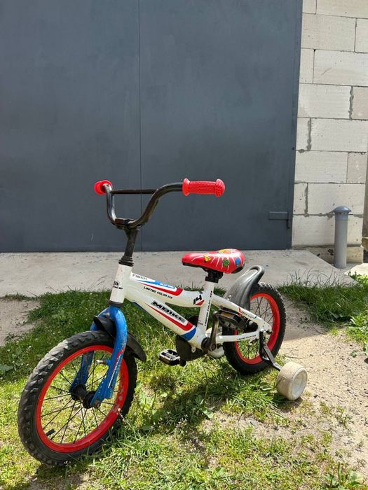 Велосипед легкий, зручний 12ʼʼ з німеччини