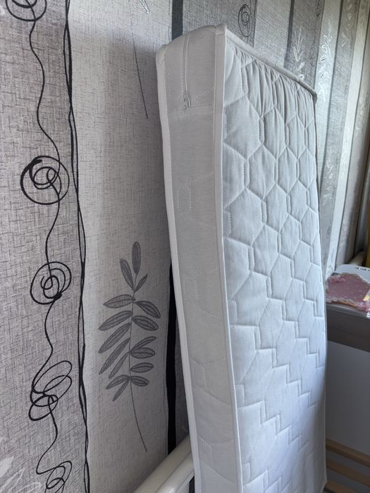 Дитяче ліжко Верес Сідней, матрац відмінний стан