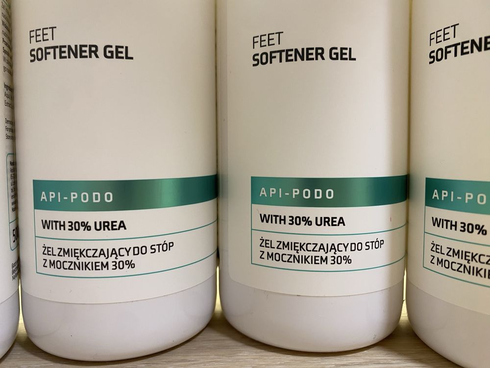 APIS Api - Podo Żel zmiękczający do stóp z mocznikiem 30% / 500 ml