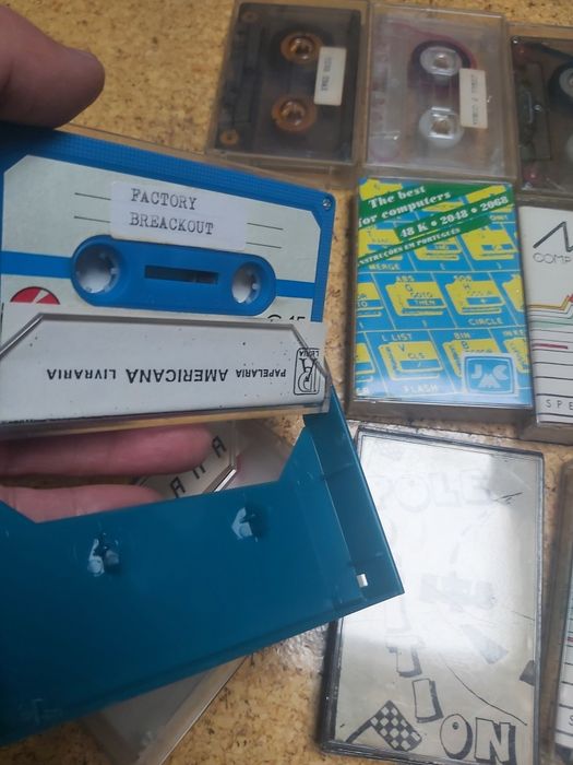 Jogos antigos em cassete