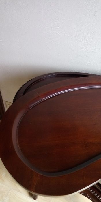 Barek nerka z mahoniu