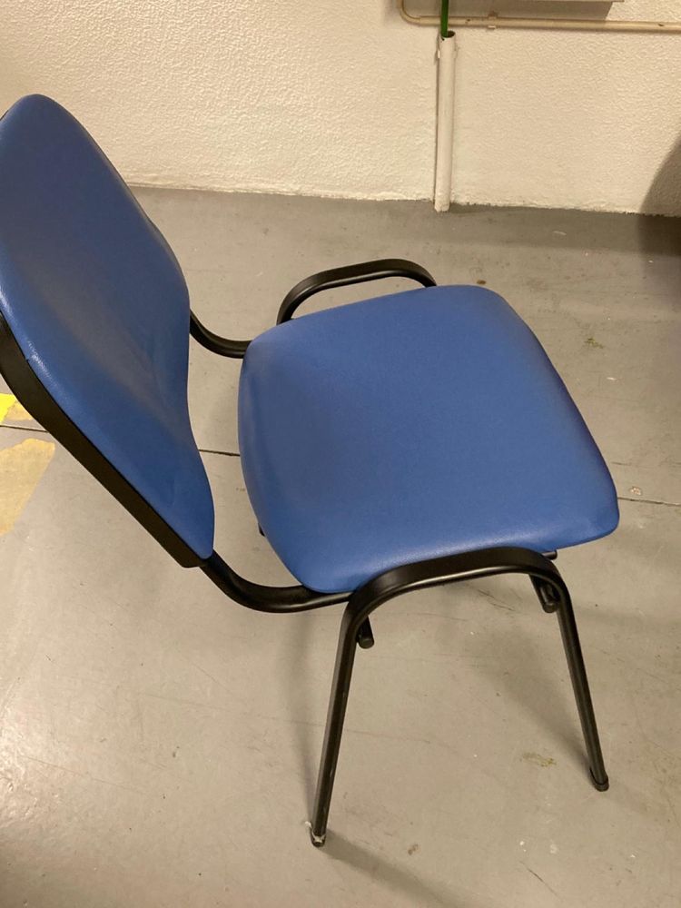 Cadeiras de reunião