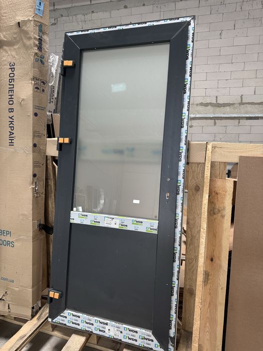 Металопластикові вхідні двері 2030*890