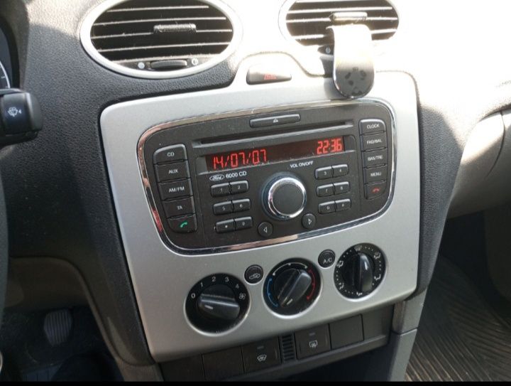 Ford Focus 1,8 TDCI  Rezerwacja