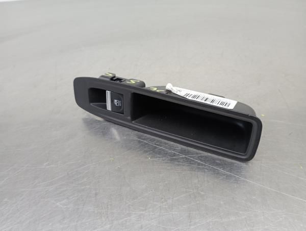 Comando / botão / interruptor vidros trás esquerdo RENAULT Captur II