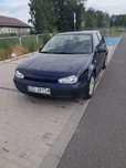 Sprzedam Volkswagena Golfa 4  1,6