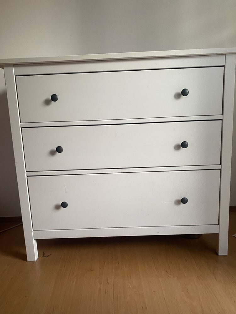 Komoda biala 3 szuflady Ikea