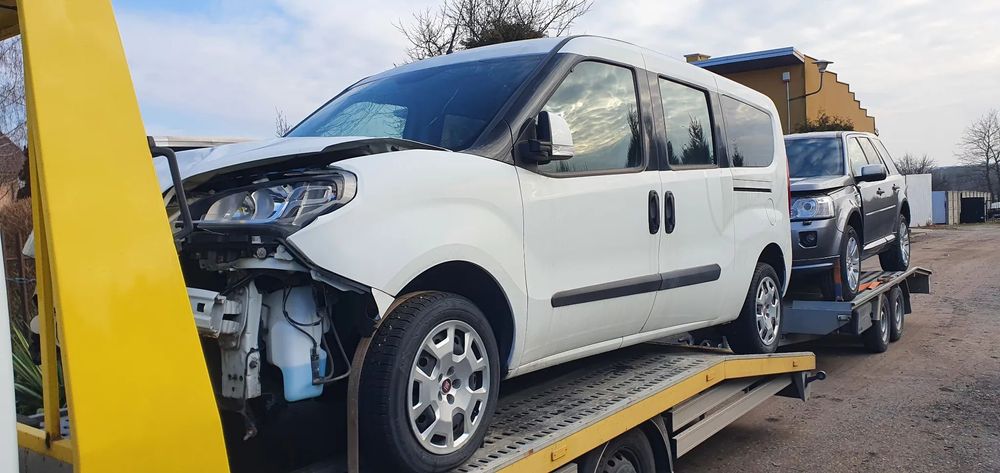 Fiat Doblo SILNIK ODPALA 1.6 MULTIJET nawi Salon PL 1 właściciel. uszkodzony
