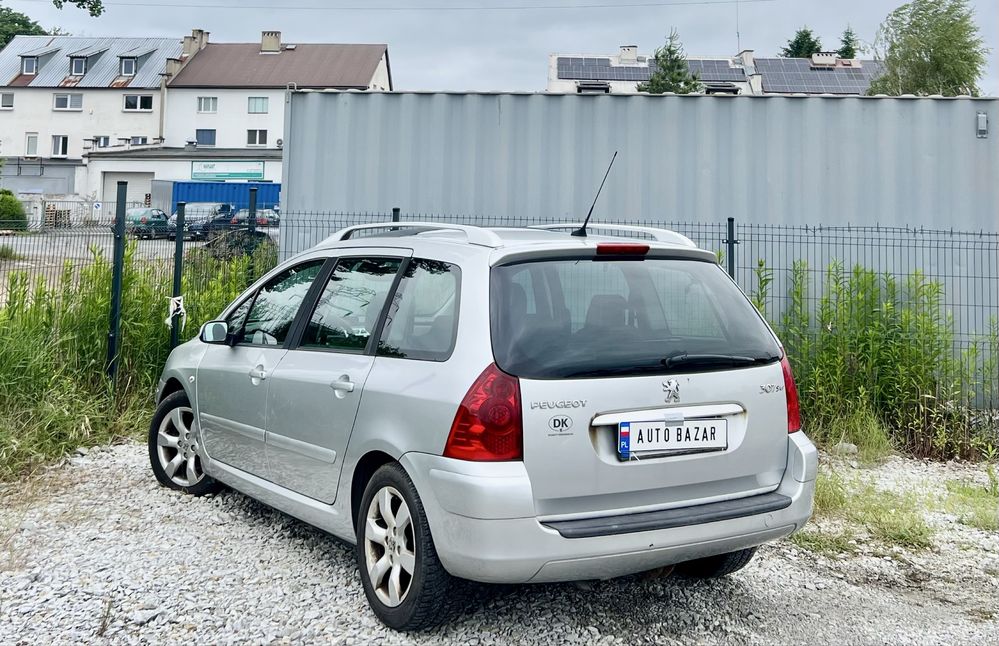 Peugeot 307 1.6 HDI * Klima * 2008 * Lift * Alu * 7-Osob * Zadbany