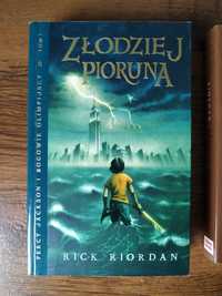 Percy Jackson i Bogowie Olimpijscy Złodziej Pioruna Rick Riordan