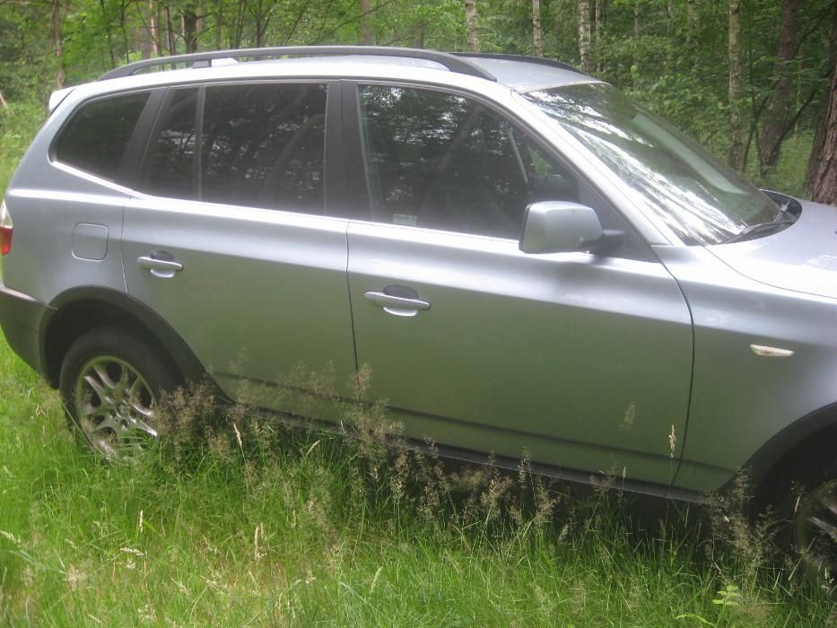 bmw x3 e83 drzwi, blotniki kpl prawy przod