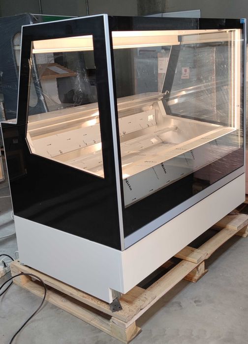 OD RĘKI! Konserwator Dystrybutor do lodów Igloo CUBE ICE!Zamrażarka!