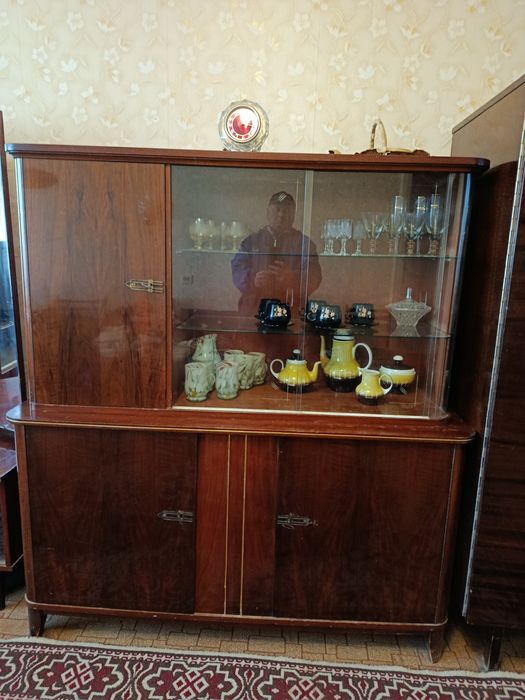 Сервант посудний (Німеччина)