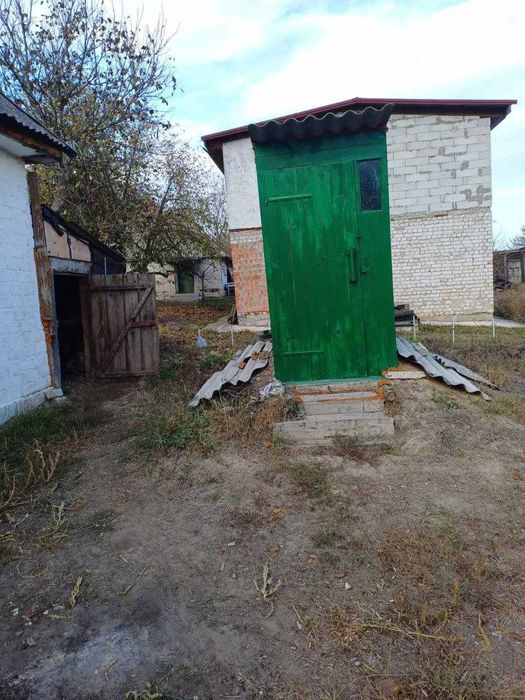 Продам будинок у селі Івано-Михайлівка.