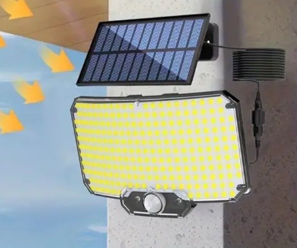 LED светильник с датчиком движения и солнечной панелью