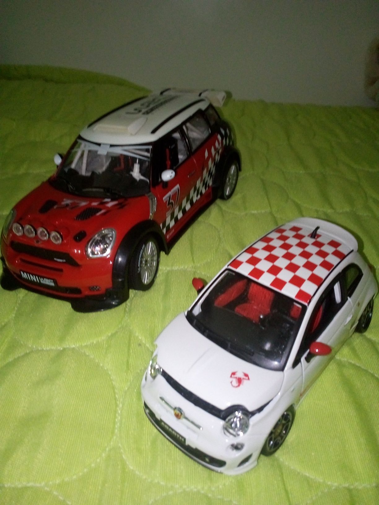 Brinquedos Carros clássicos