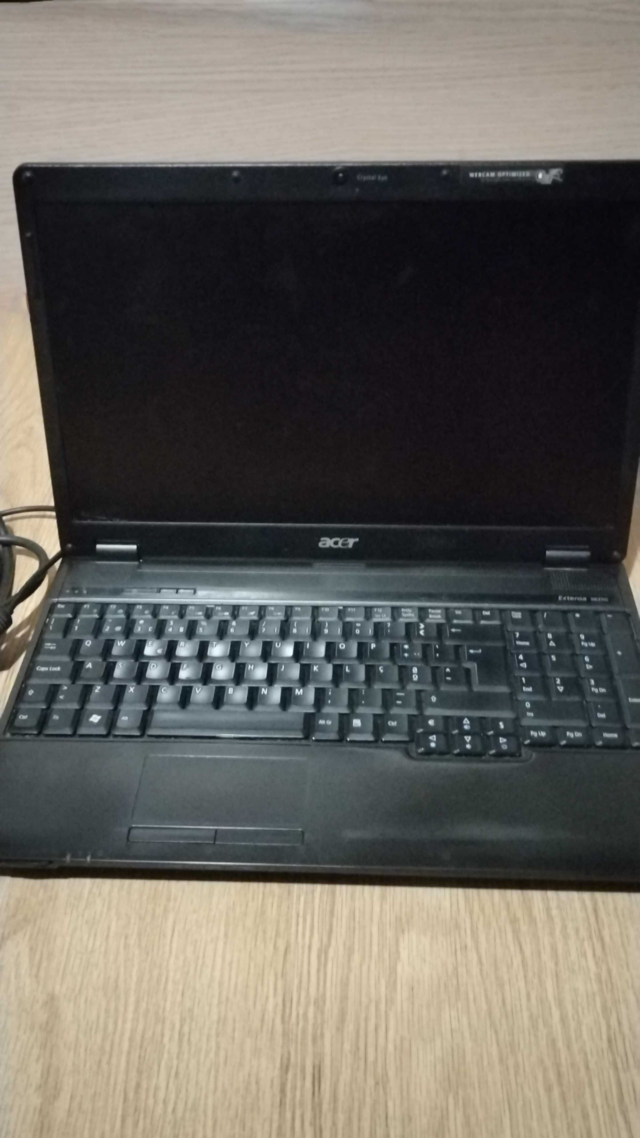 PC Desktop Intel + Portátil Acer Extensa