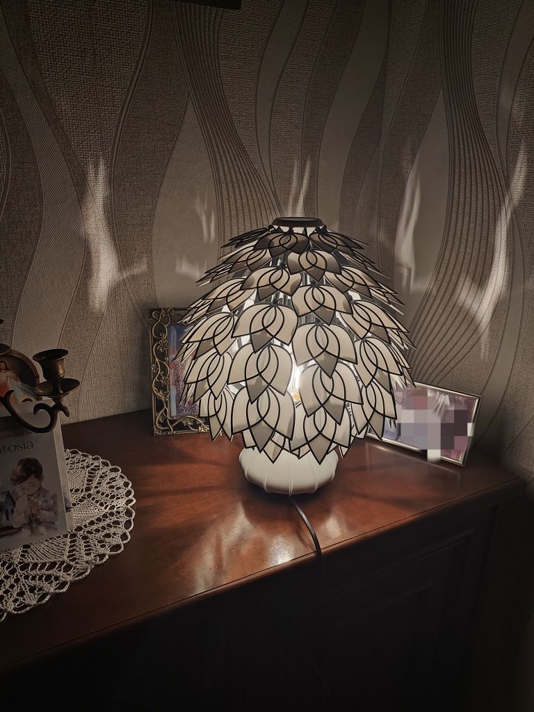 Lampa do salonu biura sypialni lampka stojąca druk 3d