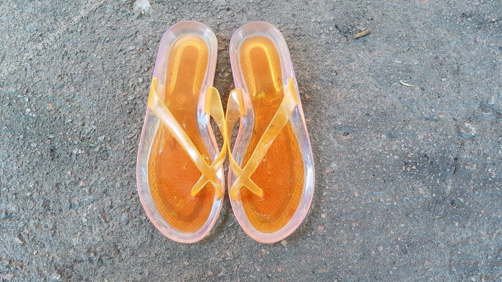 Красивые яркие силиконовые шлепки шльопки шлёпанцы вьетнамки в'єтнамки