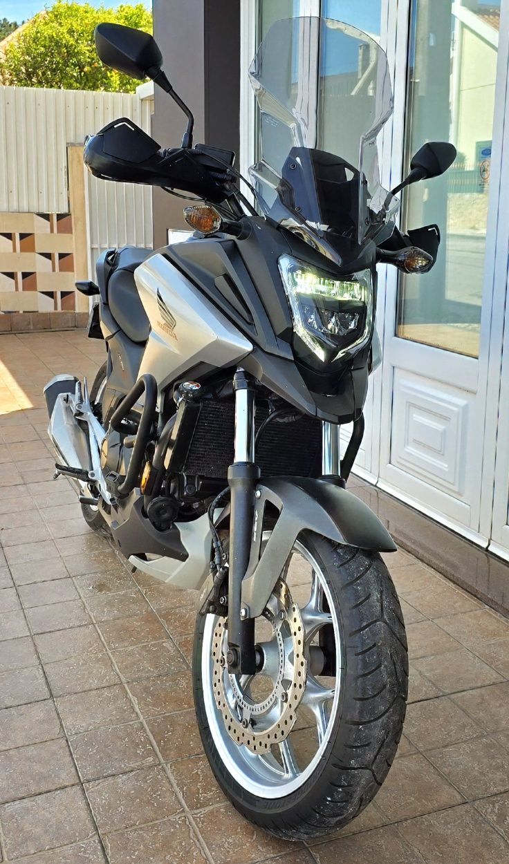 Honda NC750X de 2017