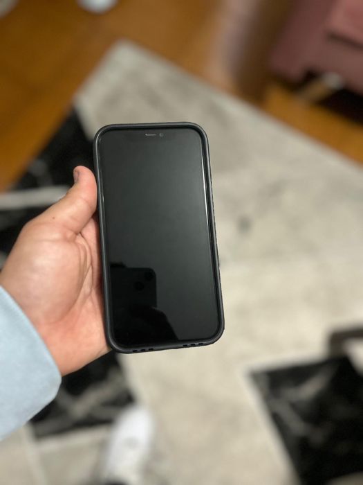 iPhone 11 Red Edition