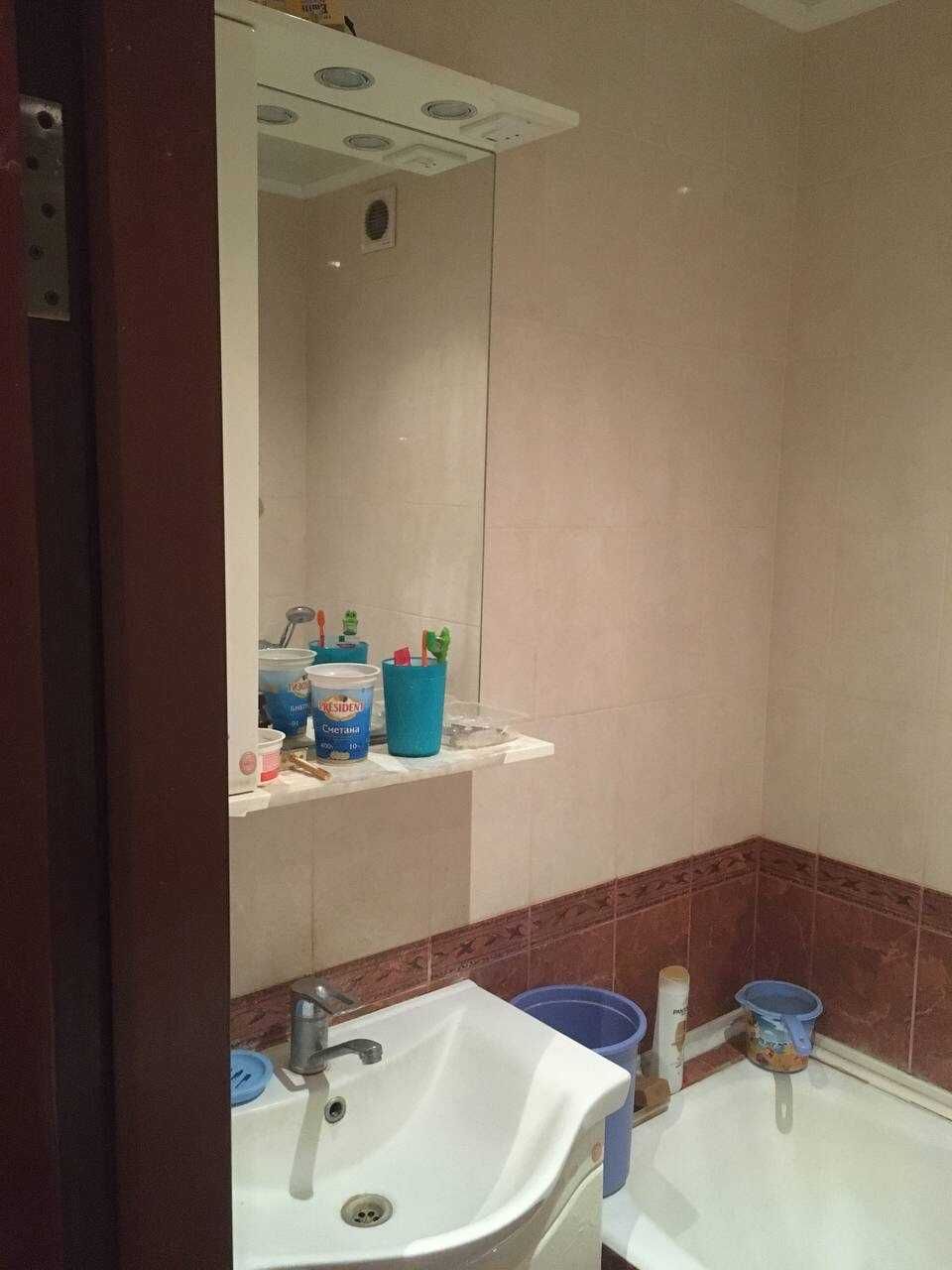Продам 2к.квартиру  метро Гагарина (Левада) 1минута Od5