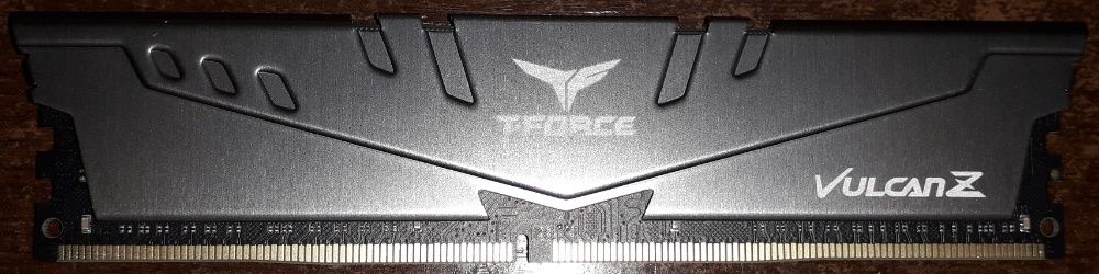 Оперативная память DDR4 16GB/2666 Team T-Force Vulcan Z Gray