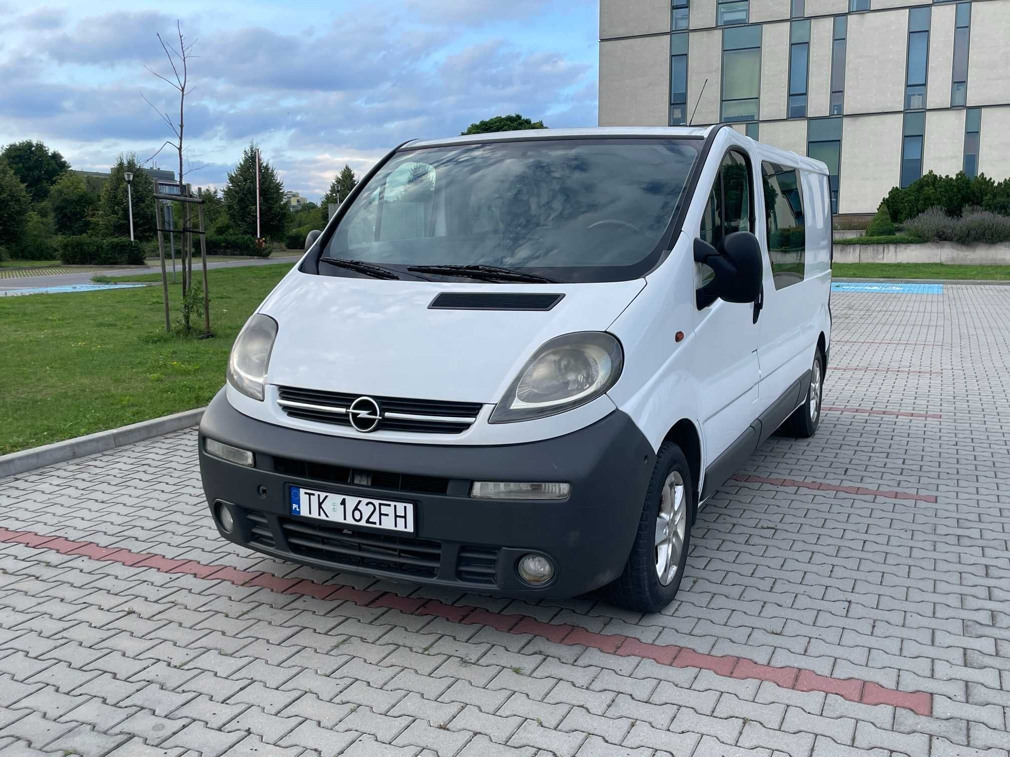 Opel Vivaro 1.9CDTI 5/6-os Klima, Long, Hak, Polecam!!!