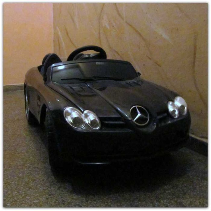 Mercedes SLR 722 s zabawka dla dzieci na akumulator uszkodzony