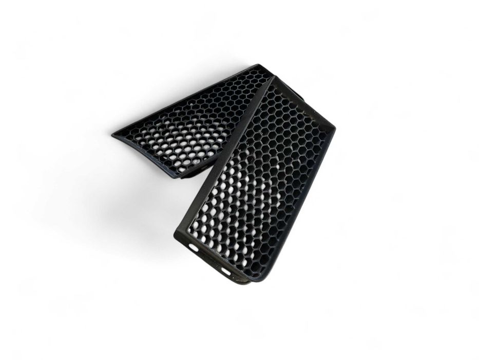 Grelhas Frontais Seat Ibiza 6K2 – Conjunto (3 Peças) | Impressão 3D