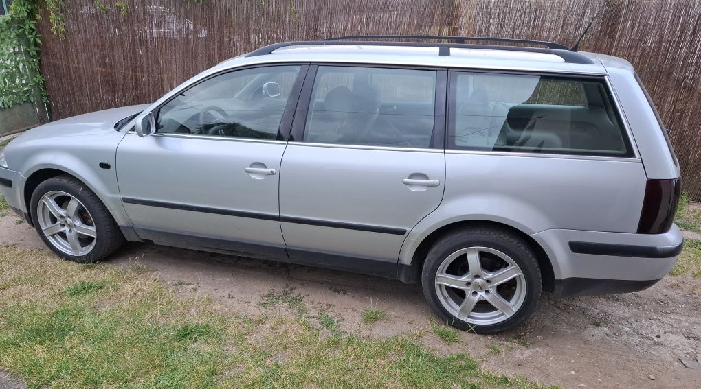 Vw passat b5 Fl kombi hak 1.8T 150km