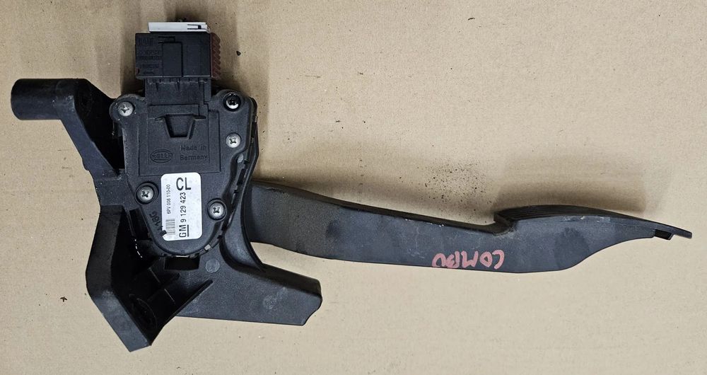 Opel Meriva A Corsa Combo C 1.3 1.4 1.7 pedal potencjometr gazu 93335443 DA 9129423 CL