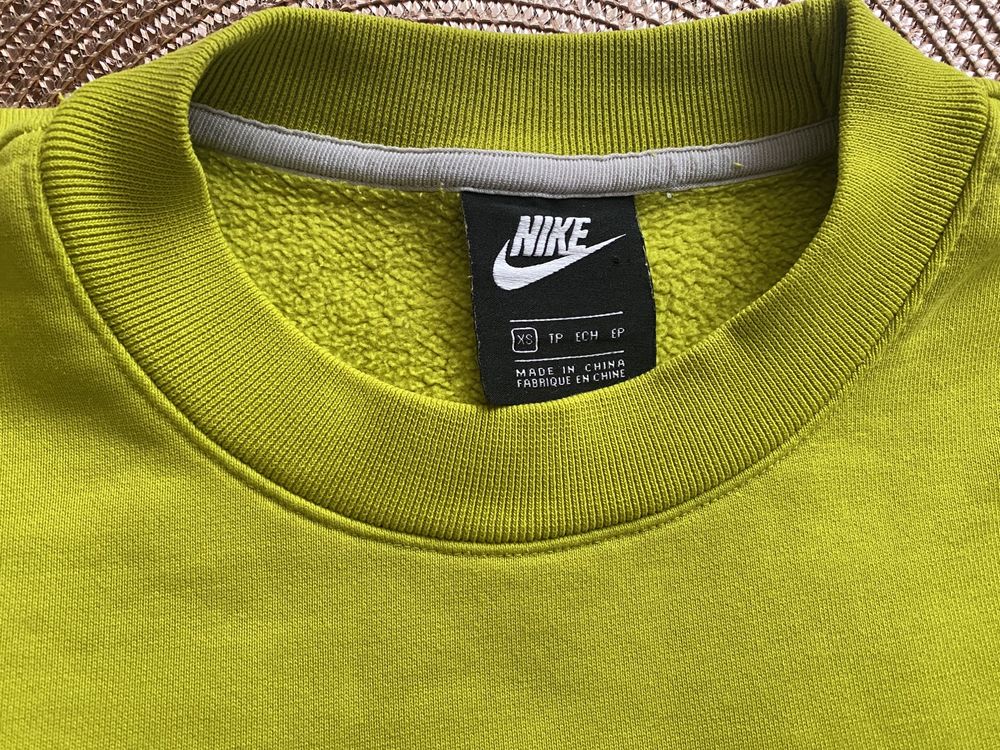 Piękna, oryginalna bluza młodzieżowa-XS/S-Nike
