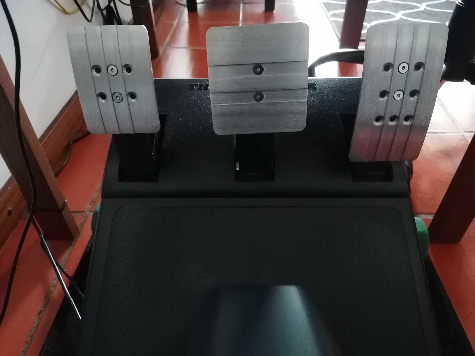 Volante Thrustmaster T300 RS GT Edition